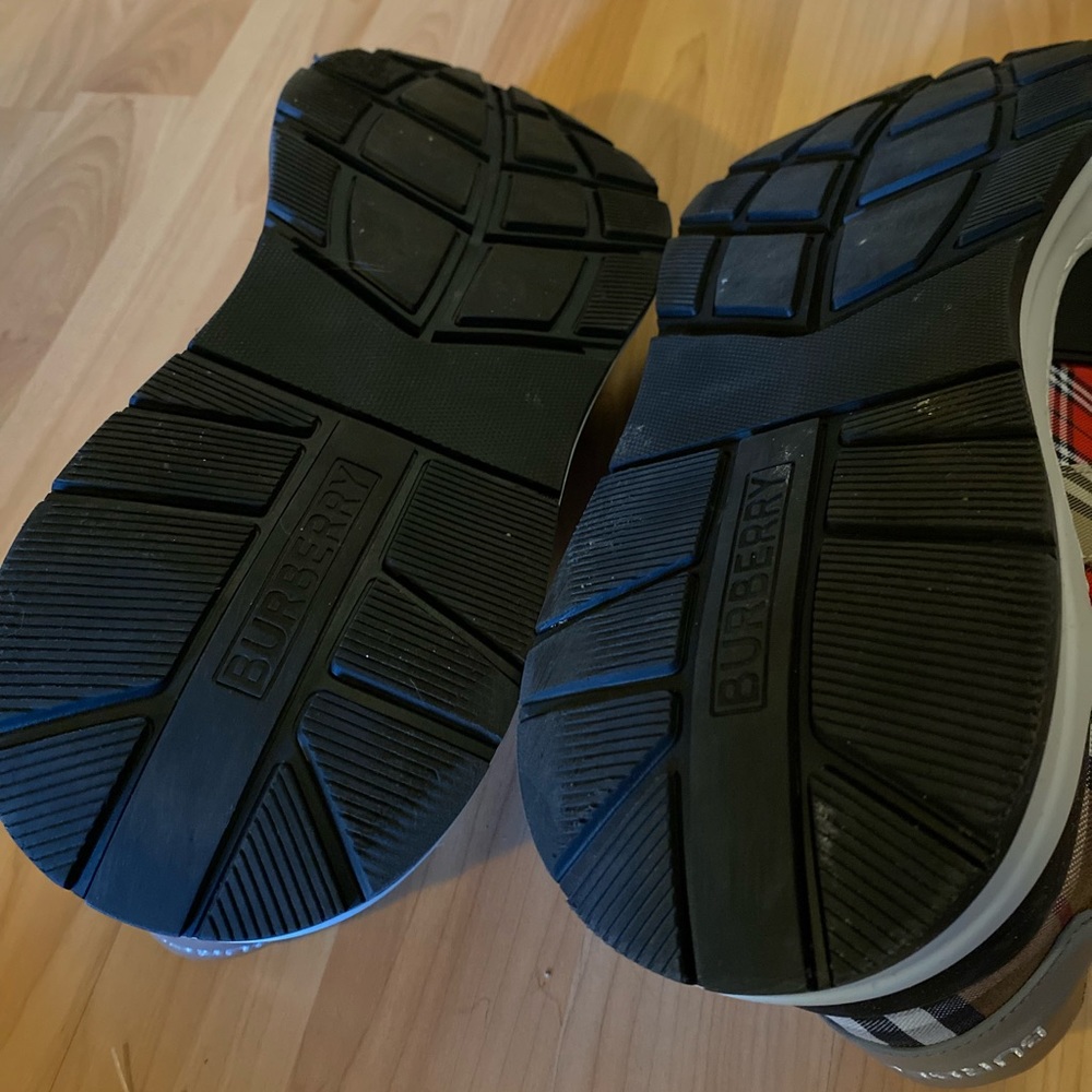 Burberry Leather Sneakers- colors black red and white. Size is 12 size 45 Italy - Picture 8 of 8